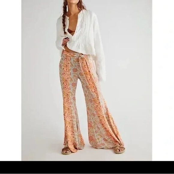 Free People Bali Sultry Boho Flare Pants - Picture 2 of 2